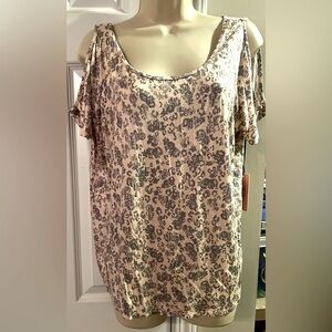 Juicy Couture cold shoulder short sleeved shirt pink/grey/shimmer Size L. NWT